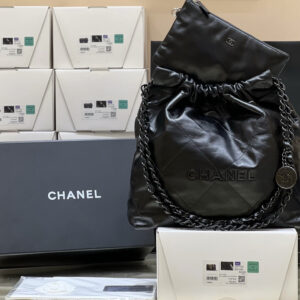 bag1015 Chanel 22 Bag Small Black