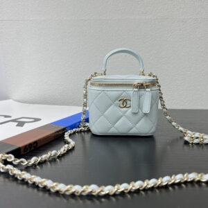 bag1064 Chanel Top Handle Small Gold Hardware