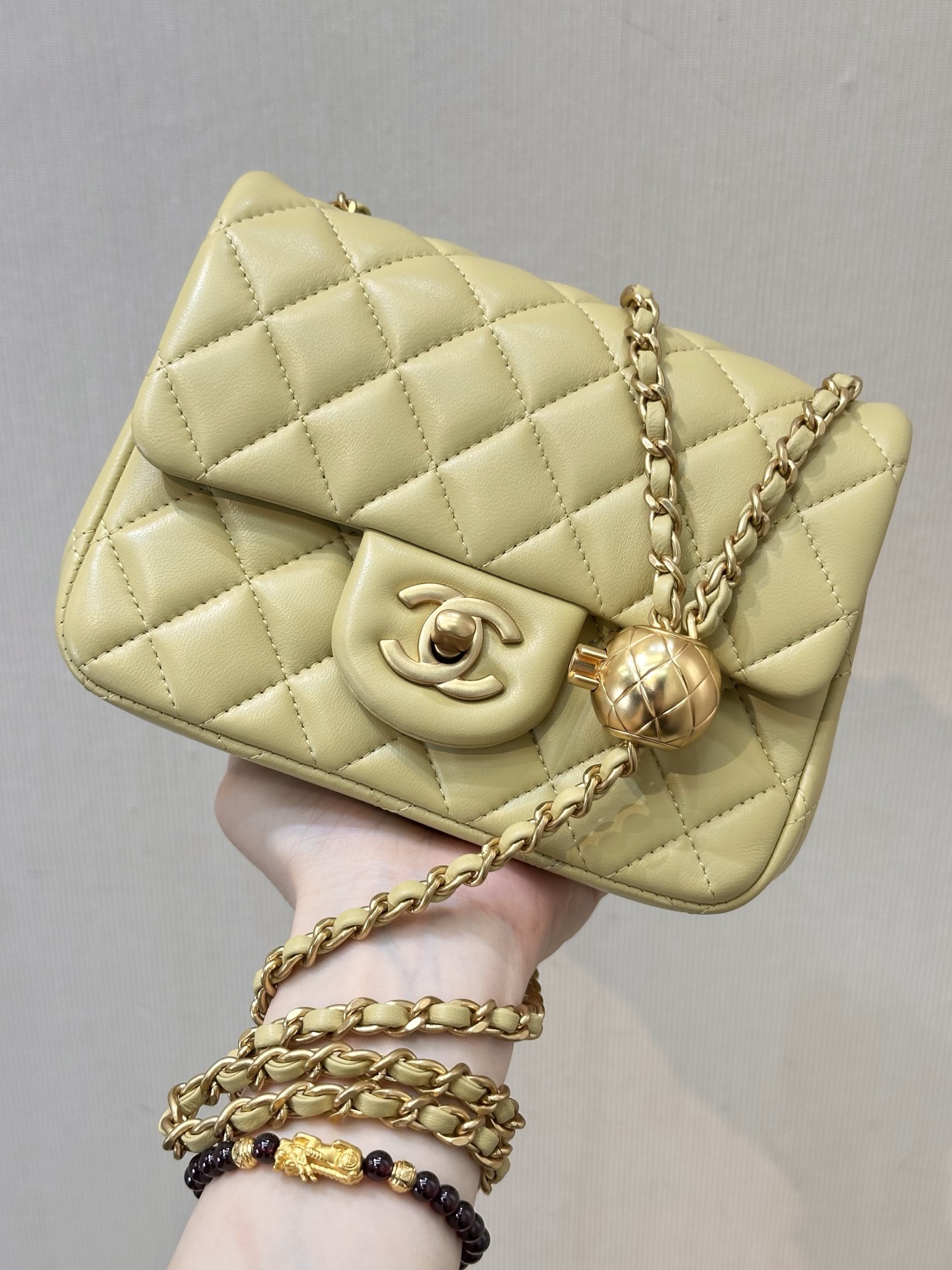 bag1139 Chanel Bag Small Gold Hardware