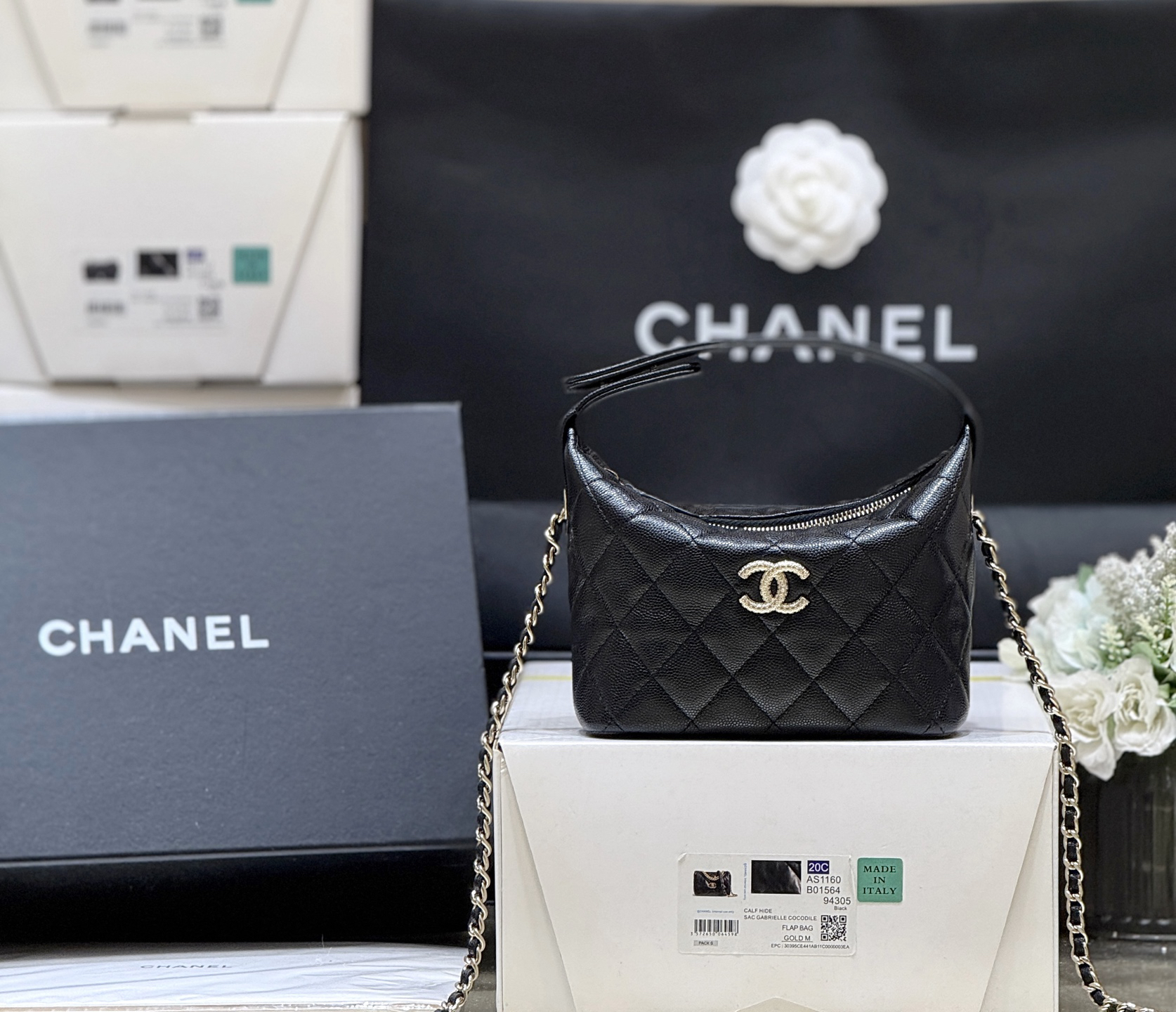 bag1185 Chanel Hobo Black Gold Hardware