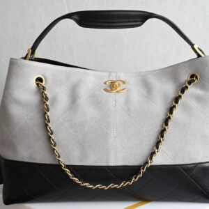 bag0037 Chanel Hobo Large Gold Hardware