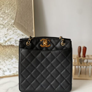 bag1512 Chanel Tote Black Gold Hardware