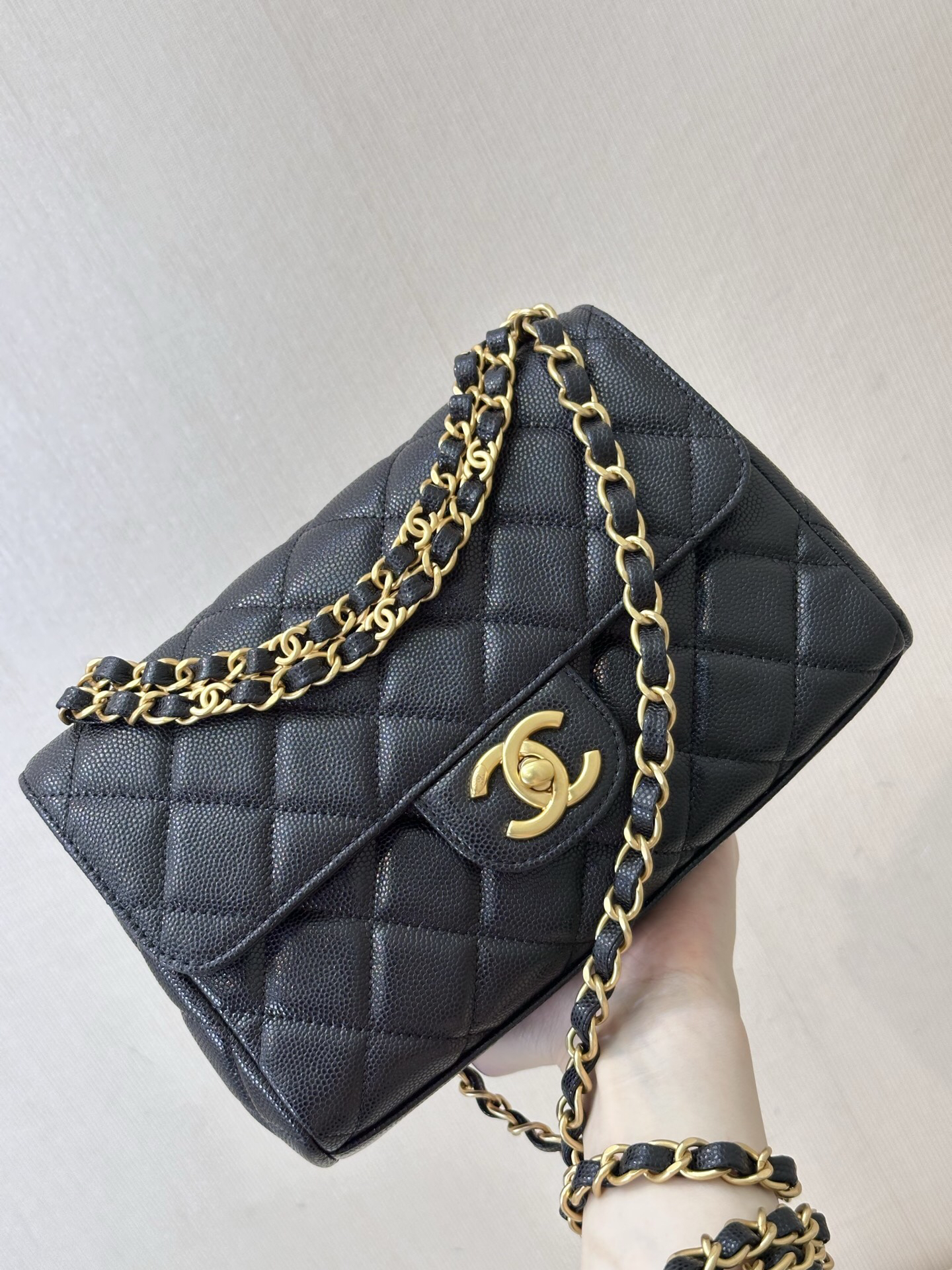 bag1547 Chanel Bag Small Black Gold Hardware