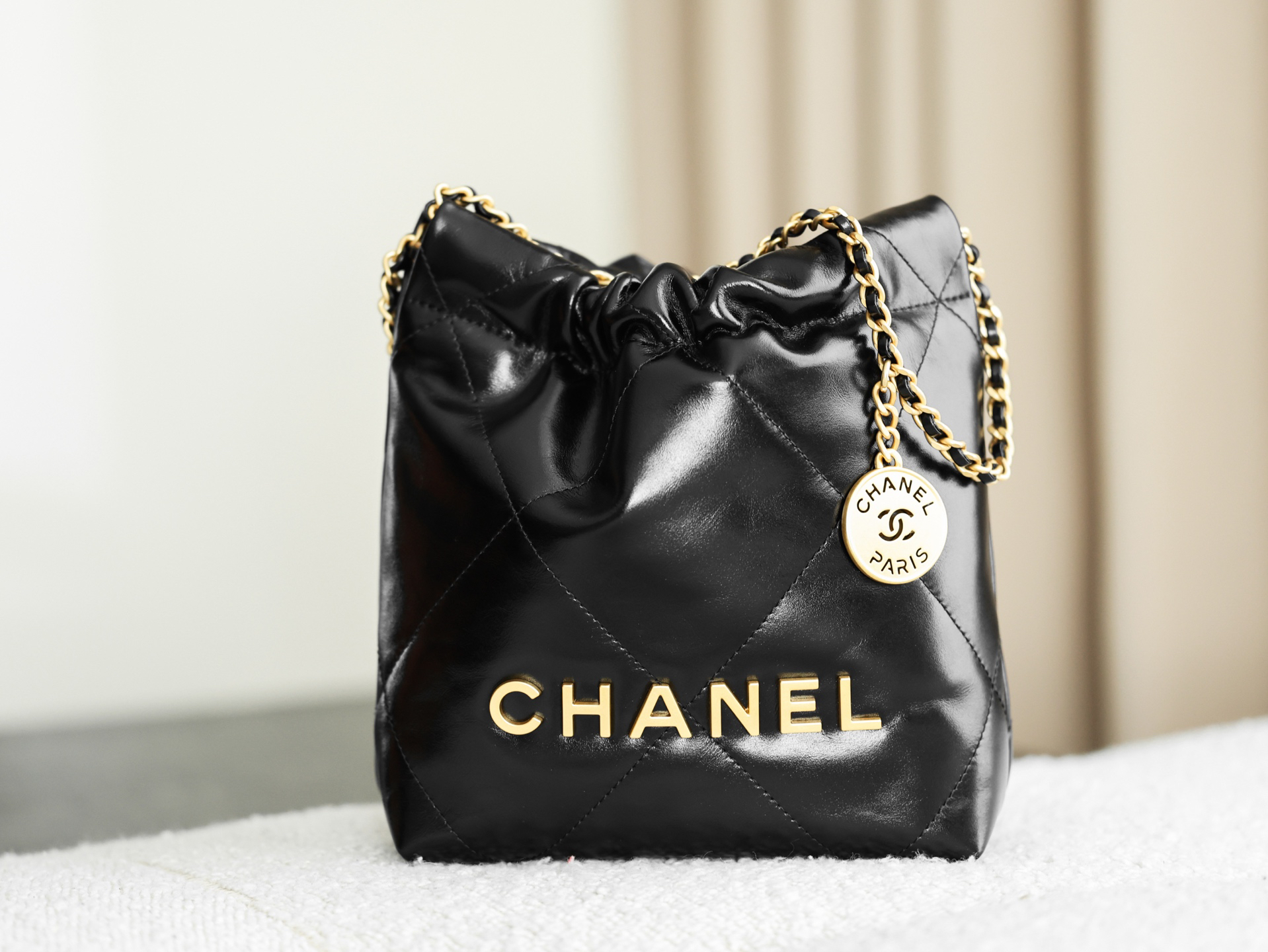 bag0073 Chanel Bag Black Gold Hardware