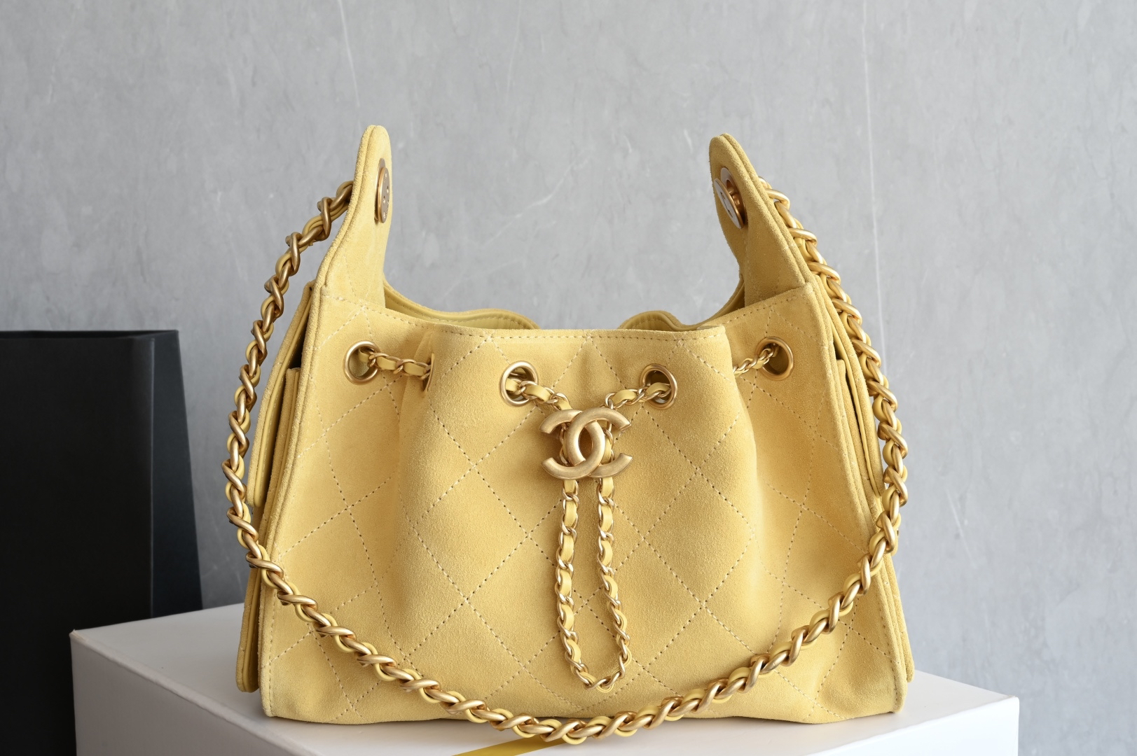 bag0079 Chanel 25 Bag Hobo Mini Yellow Gold Hardware