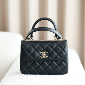 bag1859 Chanel Bag Black Gold Hardware