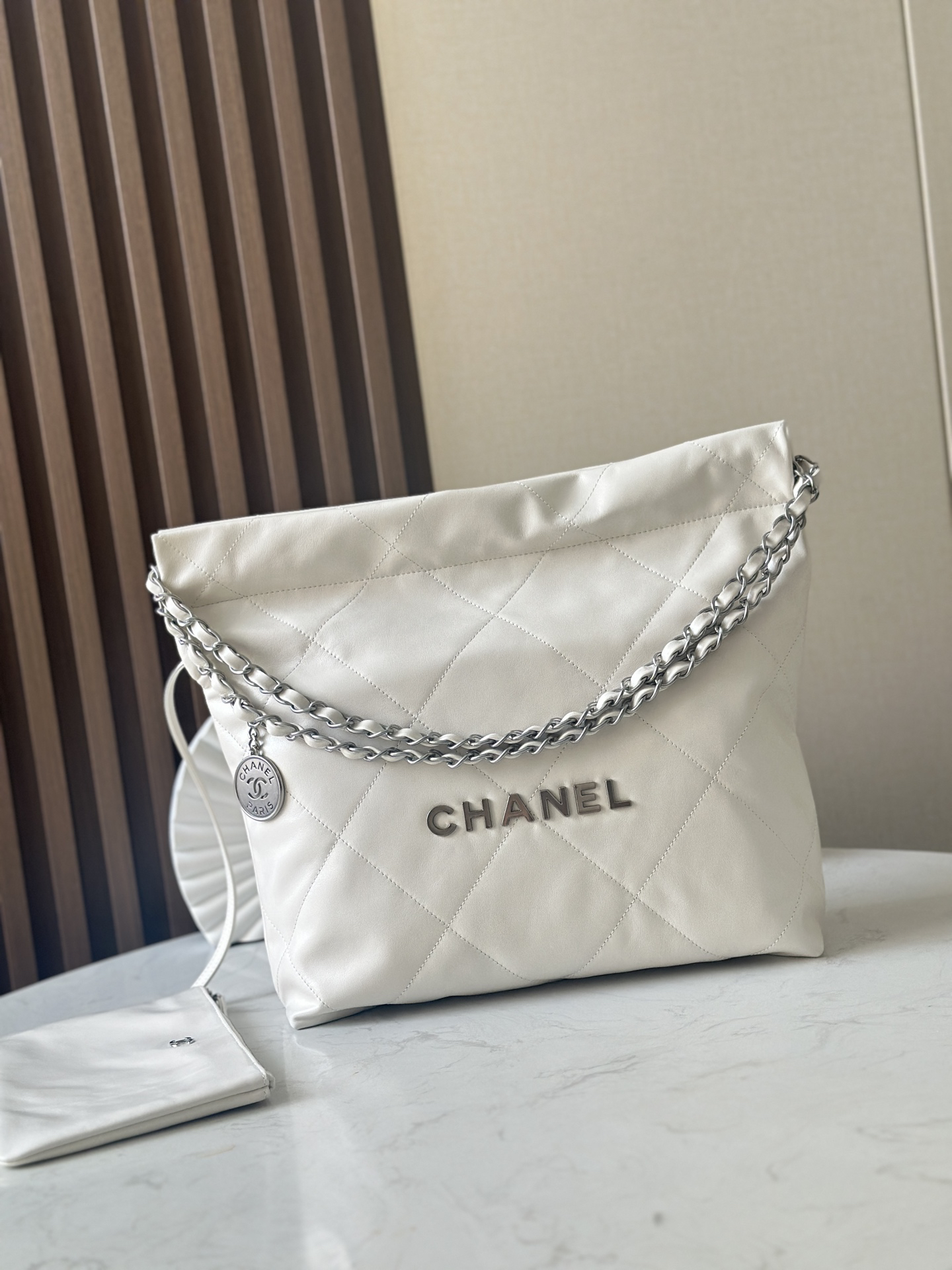 bag1918 Chanel 22 Bag Small White Gold Hardware