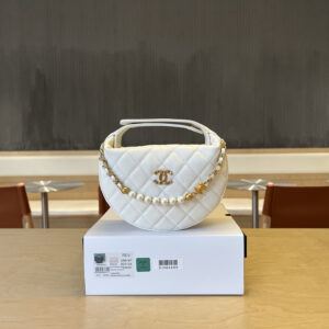 bag2049 Chanel Hobo Mini