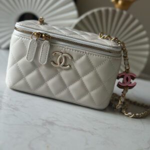 bag2050 Chanel Vanity White