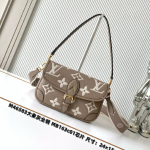 lv0017 Louis Vuitton Top Handle Bag with Dynamic Code