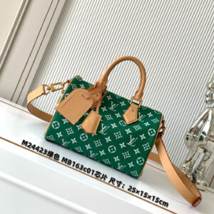 lv0019 Louis Vuitton Top Handle Bag with Dynamic Code