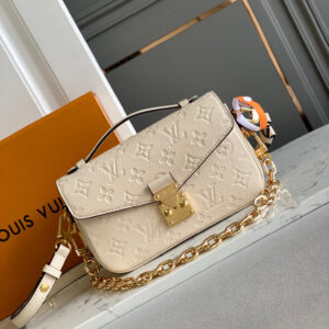 lv0029 Louis Vuitton M22942 Bag with Dynamic Code