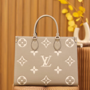 lv0055 Louis Vuitton M45494 OnTheGo Tote Bag Medium