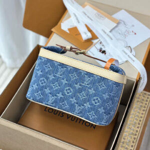 lv0131 Louis Vuitton M27945 Naut Vanity Bag