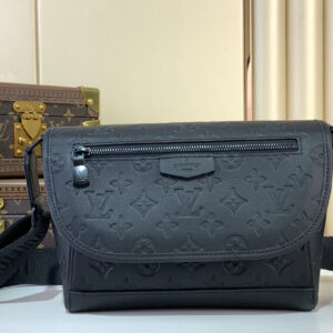 lv0141 Louis Vuitton M14874 Pulse Mes Messenger Bag