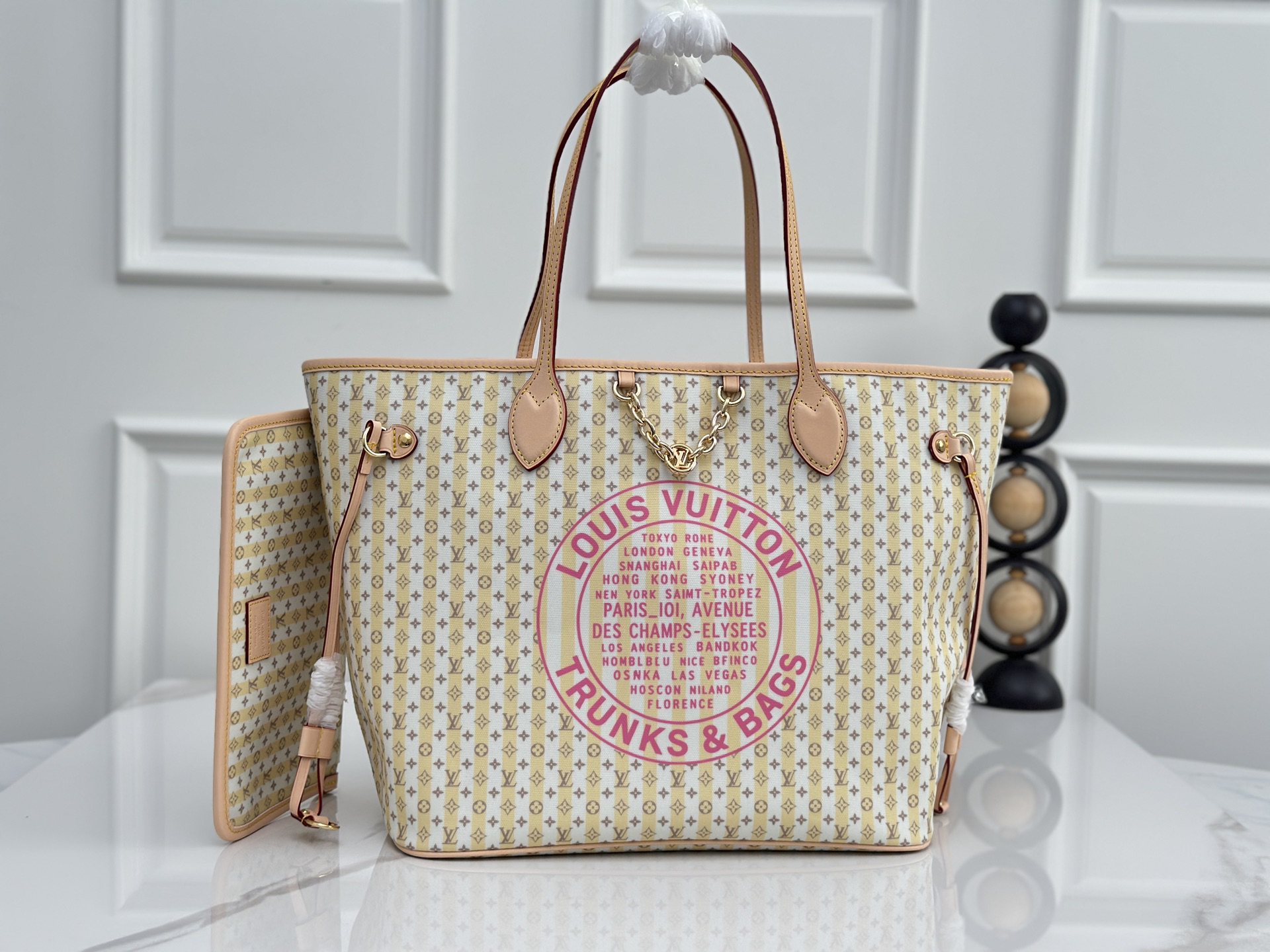 lv0180 Louis Vuitton M28457 Top Handle Bag Mini