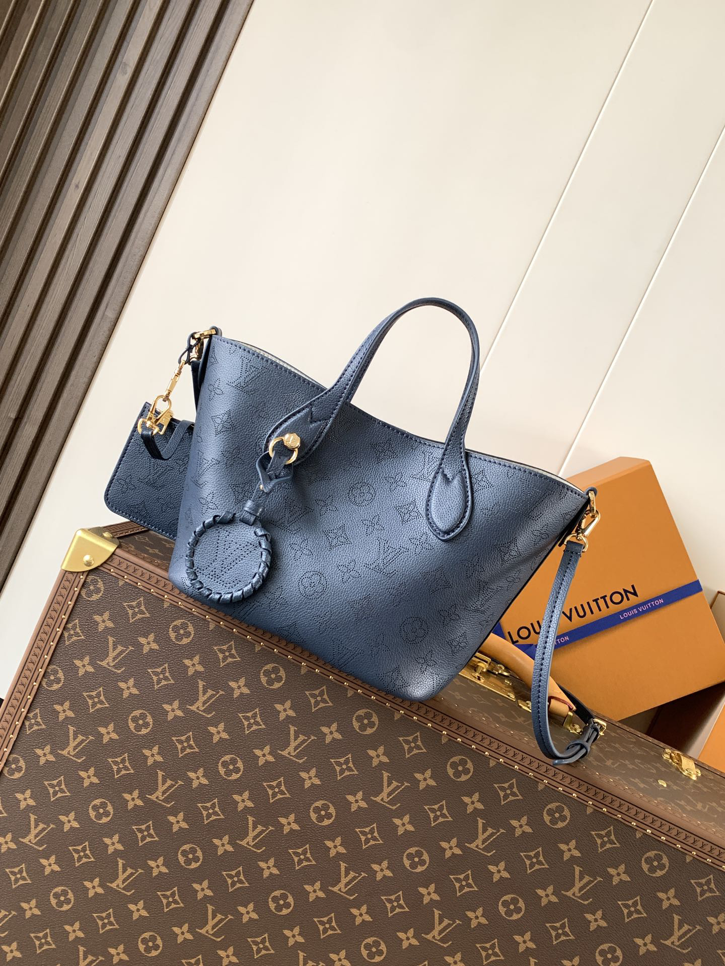 lv0239 Louis Vuitton M14317 Bl Top Handle Bag Small with Dynamic Code