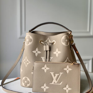 lv0303 Louis Vuitton M45555 NéoNoé Bucket Bag Medium with Dynamic Code