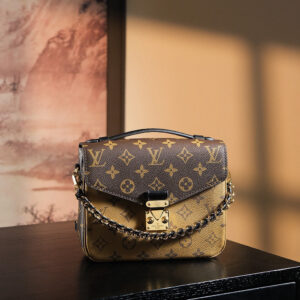 lv0311 Louis Vuitton M11941 POCHETTE Metis Backpack with Dynamic Code