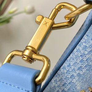 lv0312 Louis Vuitton Hobo Bag with Dynamic Code