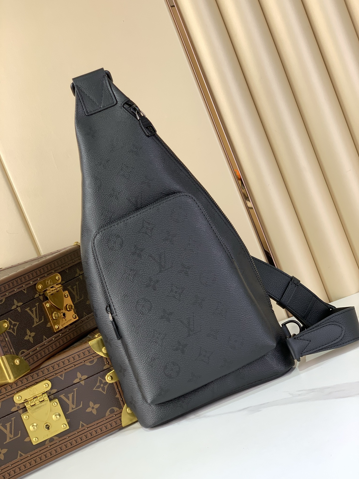 lv0376 Louis Vuitton M28399 M26730 Duo Slingbag Messenger Bag