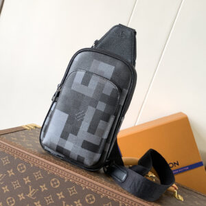 lv0478 Louis Vuitton M14953 Shoulder Bag with Dynamic Code