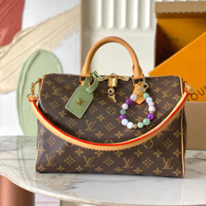 lv0489 Louis Vuitton M15107 Bag with Dynamic Code
