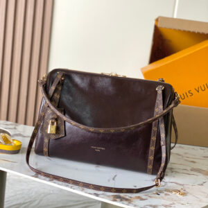 lv0500 Louis Vuitton M26359 Expr Top Handle Bag Medium with Dynamic Code