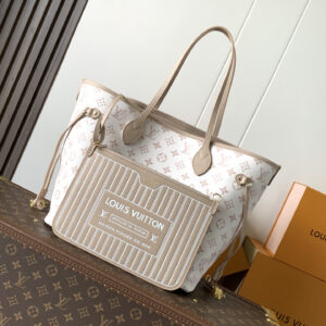 lv0502 Louis Vuitton M25665 M11 Backpack Medium with Dynamic Code