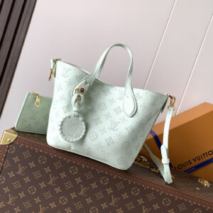 lv0549 Louis Vuitton M21848 M2190 Top Handle Bag Small with Dynamic Code