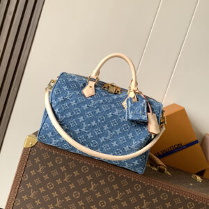 lv0555 Louis Vuitton M14430 Wallet with Dynamic Code