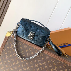 lv0581 Louis Vuitton M26456 M1432 Wallet with Dynamic Code