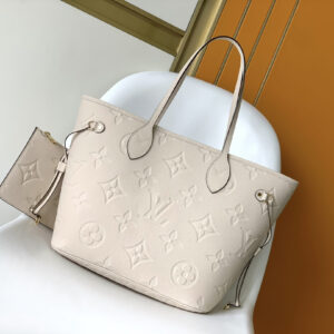lv0626 Louis Vuitton M46676 M45685 Tote Bag Medium with Dynamic Code