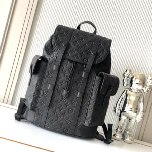 lv0627 Louis Vuitton Backpack Medium with Dynamic Code
