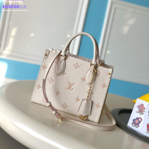 lv0638 Louis Vuitton M14403 Beauty Item Small with Dynamic Code