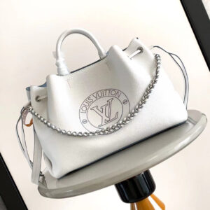 lv0657 Louis Vuitton M11733 M59200 M59655 BELLA TOTE Tote Bag