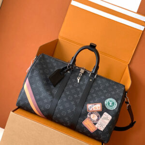 lv0663 Louis Vuitton Travel Bag with Dynamic Code