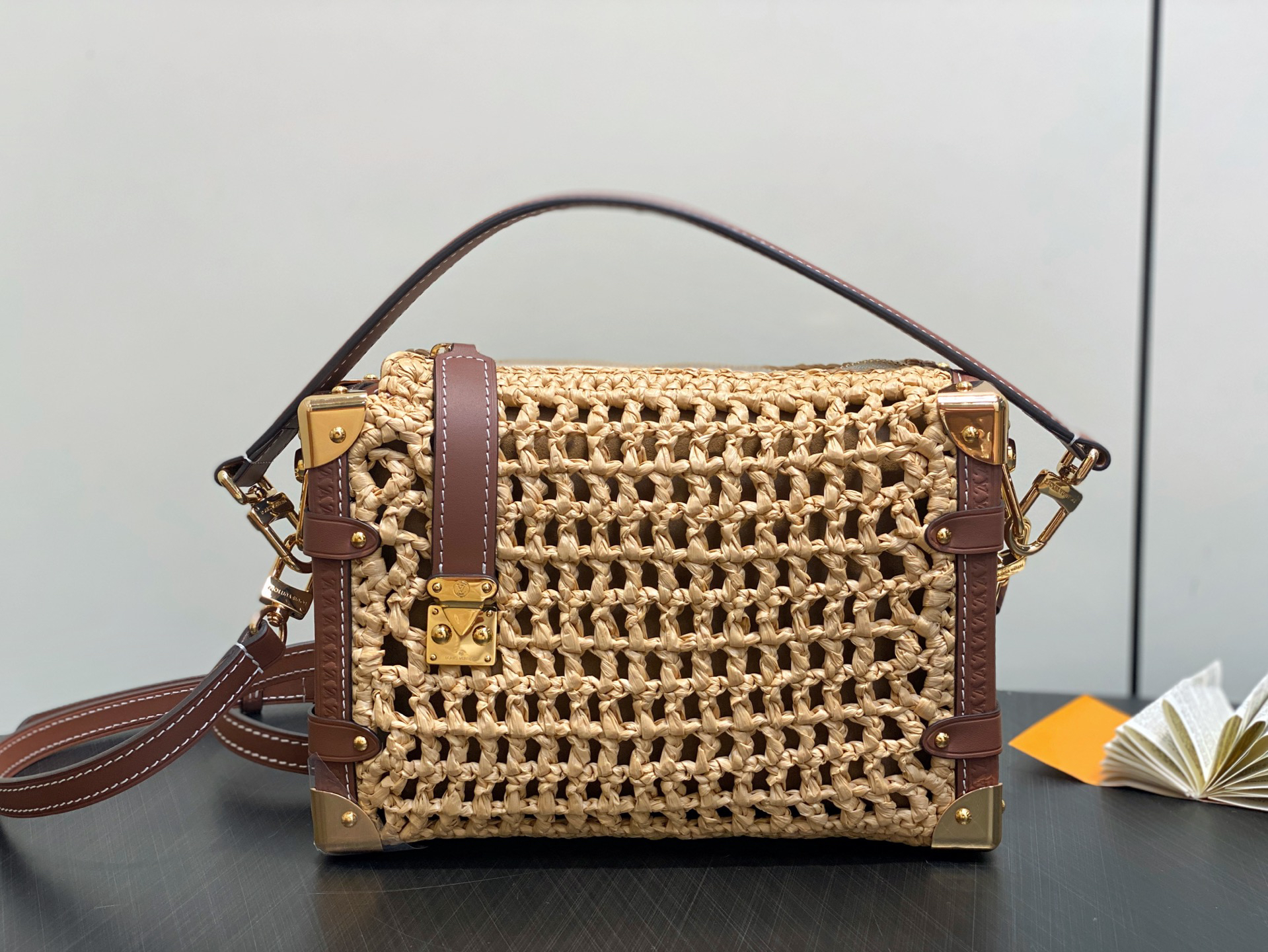 lv0674 Louis Vuitton M14405 SI Top Handle Bag Medium