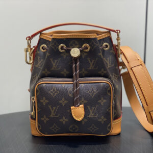 lv0681 Louis Vuitton M14017 Bucket Bag