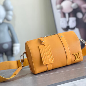 lv0731 Louis Vuitton M21438 Travel Bag