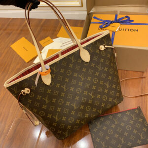 lv0739 Louis Vuitton M46987 Bag with Dynamic Code