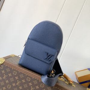 lv0861 Louis Vuitton M11601 M23736 Backpack Large with Dynamic Code