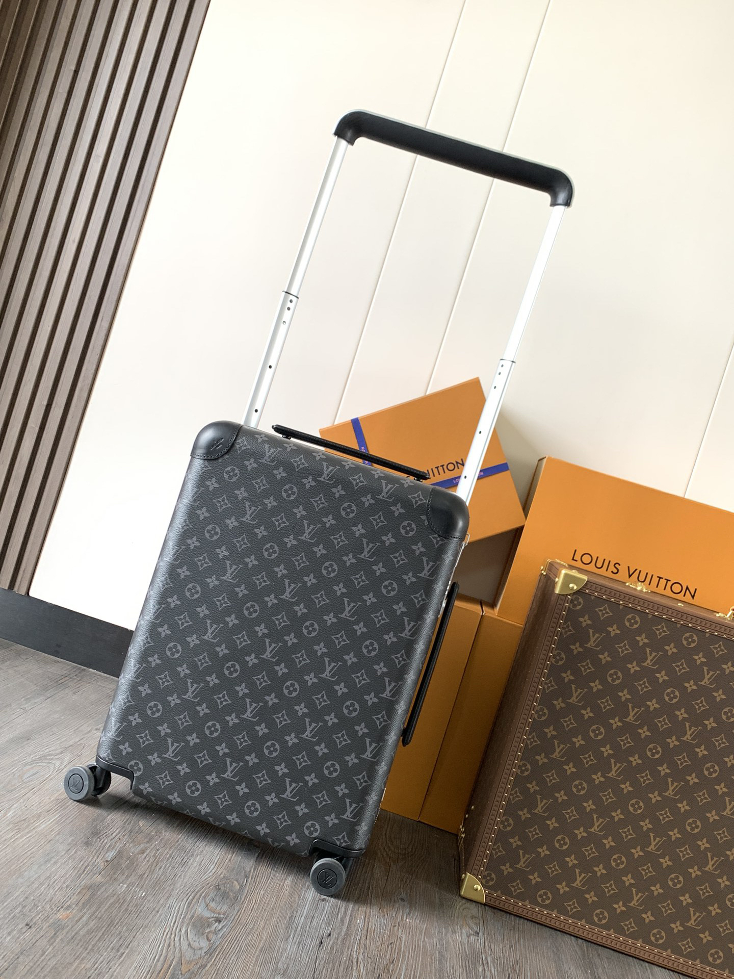 lv0872 Louis Vuitton M23002 Horizon Bag Large