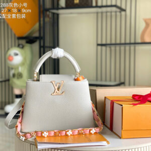 lv0950 Louis Vuitton Top Handle Bag Small with Dynamic Code