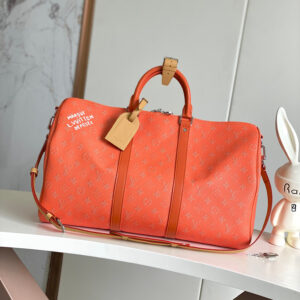 lv1006 Louis Vuitton M268 Travel Bag with Dynamic Code