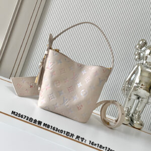 lv1037 Louis Vuitton Top Handle Bag Small with Dynamic Code