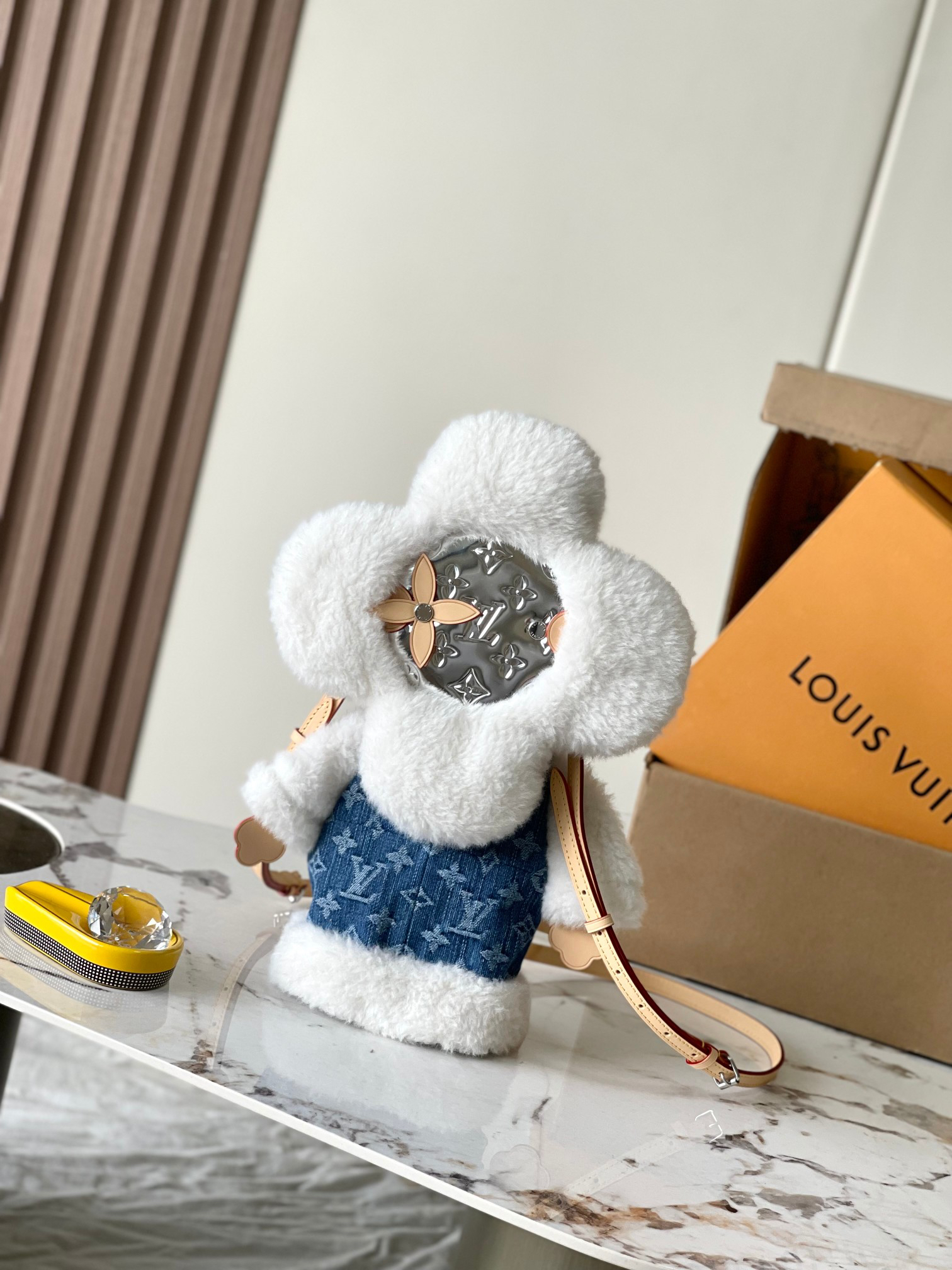 lv1066 Louis Vuitton Vivi Backpack with Dynamic Code