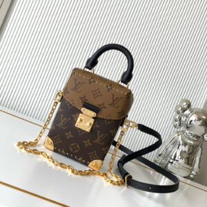 lv1158 Louis Vuitton M824 Backpack Mini with Dynamic Code