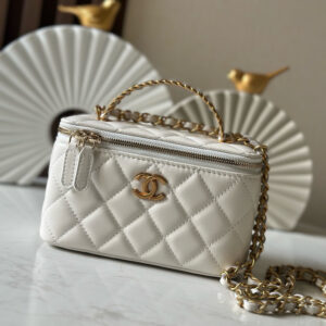 bag0226 Chanel Vanity White