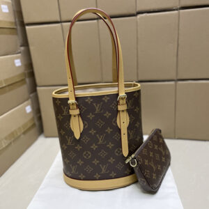 lv1206 Louis Vuitton M42238 Bag with Dynamic Code